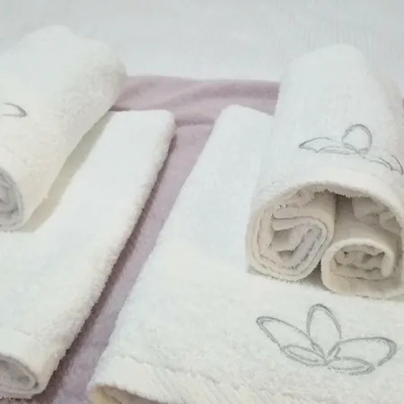 Royals Flower Apartment *